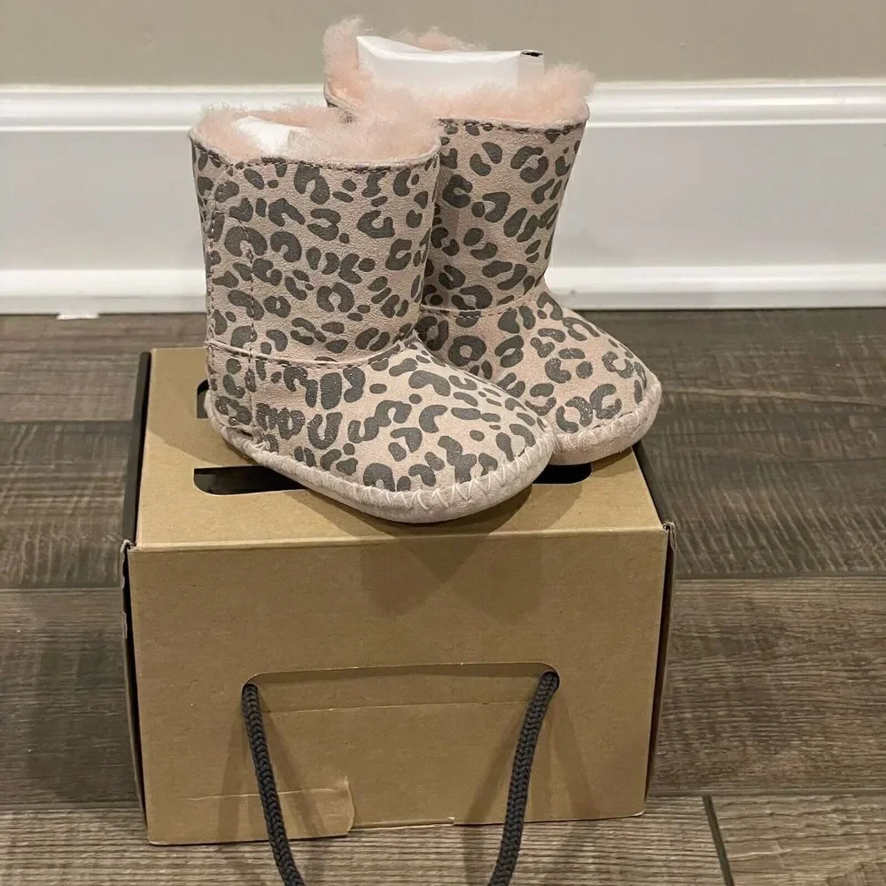 Ugg Australia Cassie Pink Leopard Infant Boots Size 0/1 XSmall 0-6 Months EUC